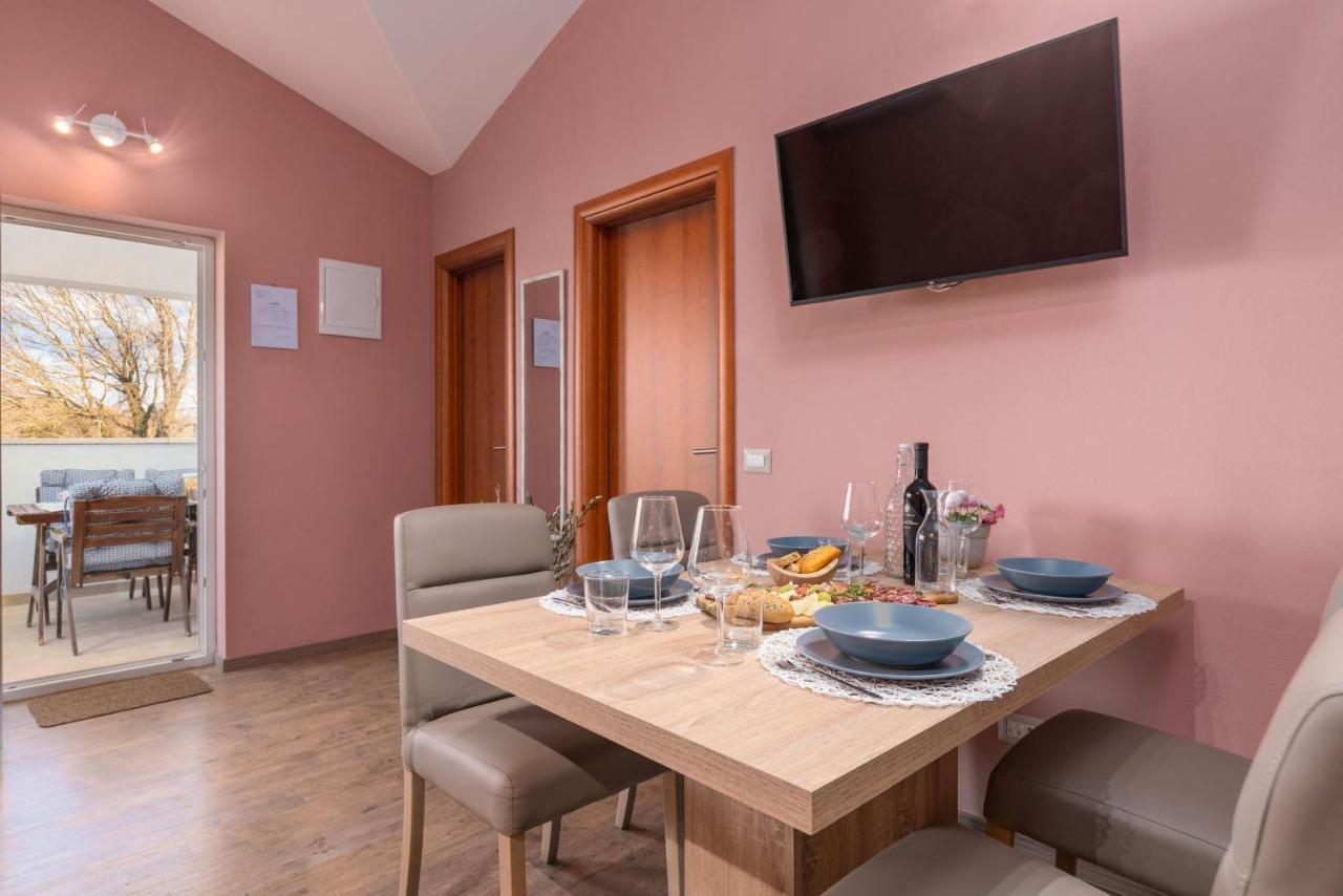 Apartment Karolina 2 ฟุนตานา ภายนอก รูปภาพ